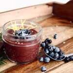 Mousse de pommes et bleuets au chocolat